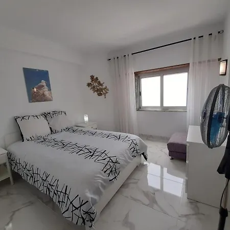 Vista 16- Wifi, Remodelado, 80mt *